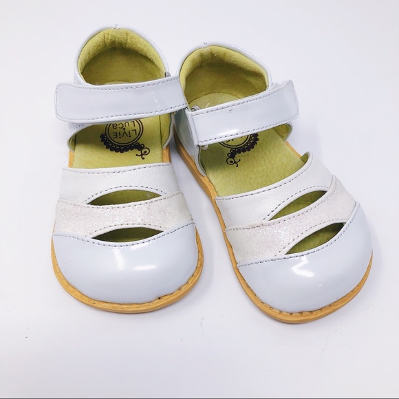 LIVIE AND LUCA BABY GIRL SUNDAY WHITE SHOES. SZ 5 - Picture 2 of 8